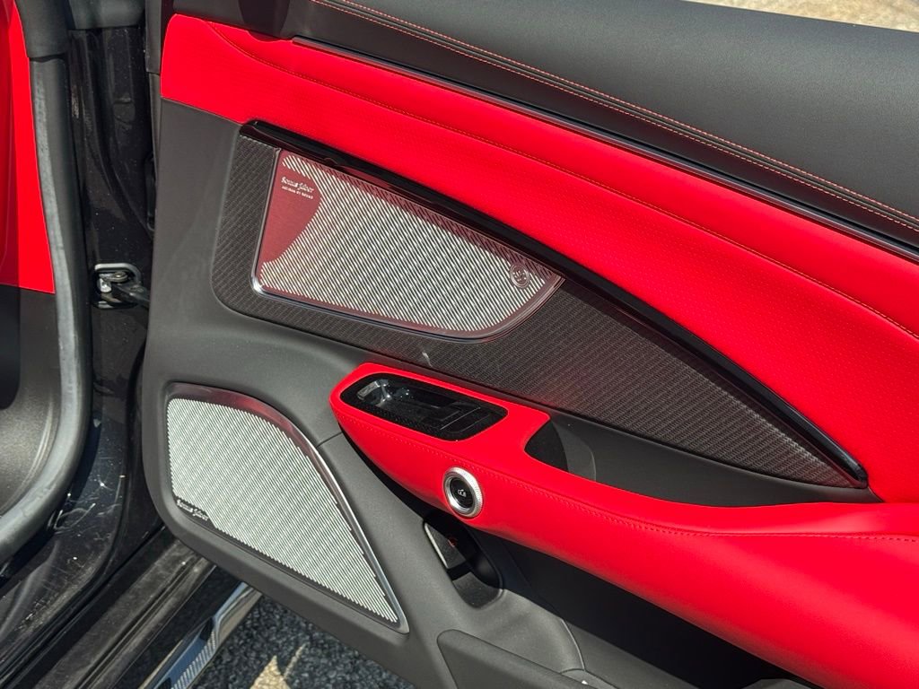 Used 2024 Maserati GranCabrio Trofeo image 37