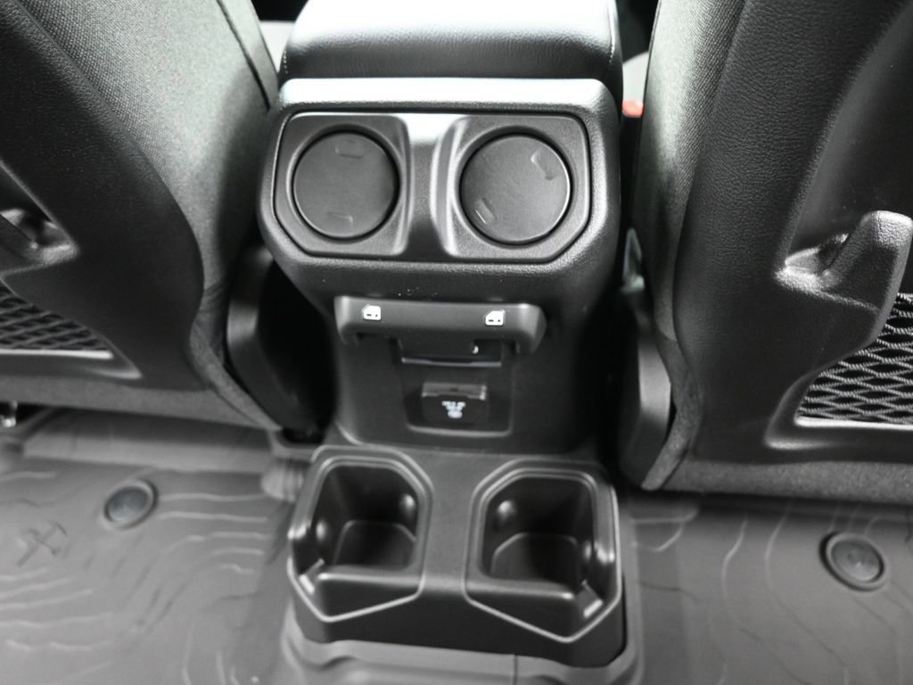 New 2026 Jeep Wrangler Unlimited Rubicon image 25