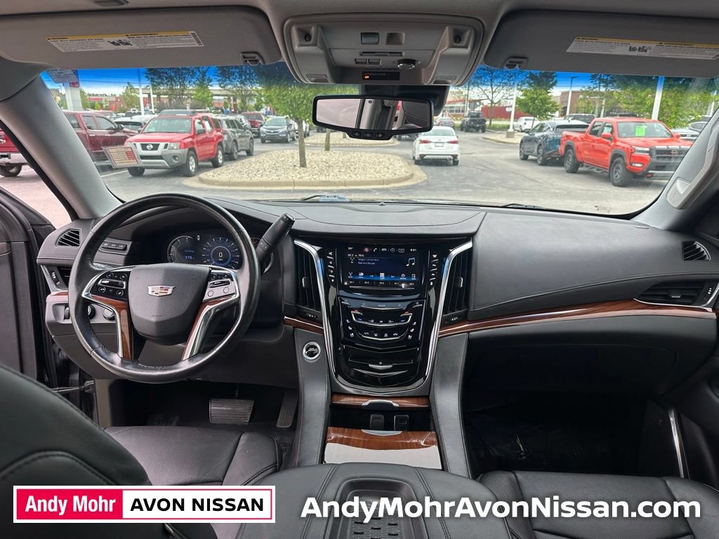Used 2016 Cadillac Escalade Premium AWD/4WD image 30