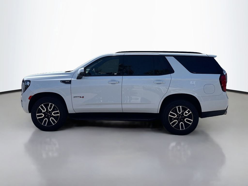 Used 2024 GMC Yukon AT4 w/ Technology Package AWD/4WD image 4