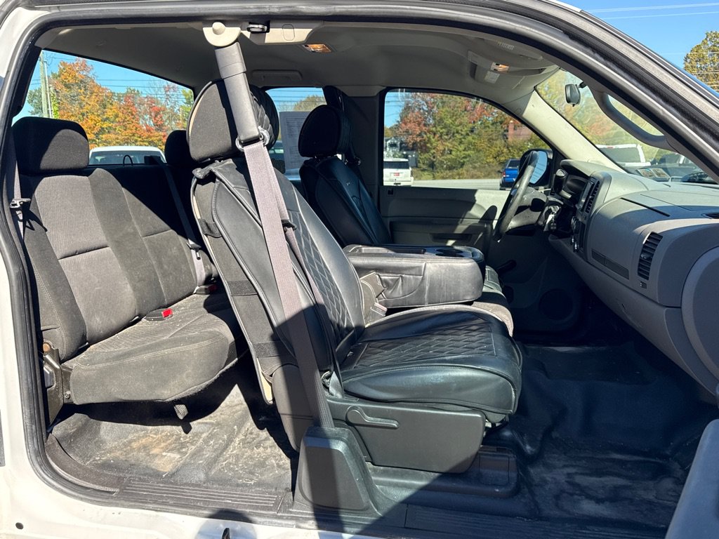 Used 2011 Chevrolet Silverado 2500 W/T RWD image 14