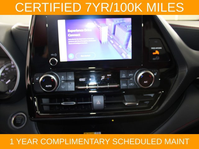 Used 2024 Toyota Highlander XSE AWD/4WD image 24