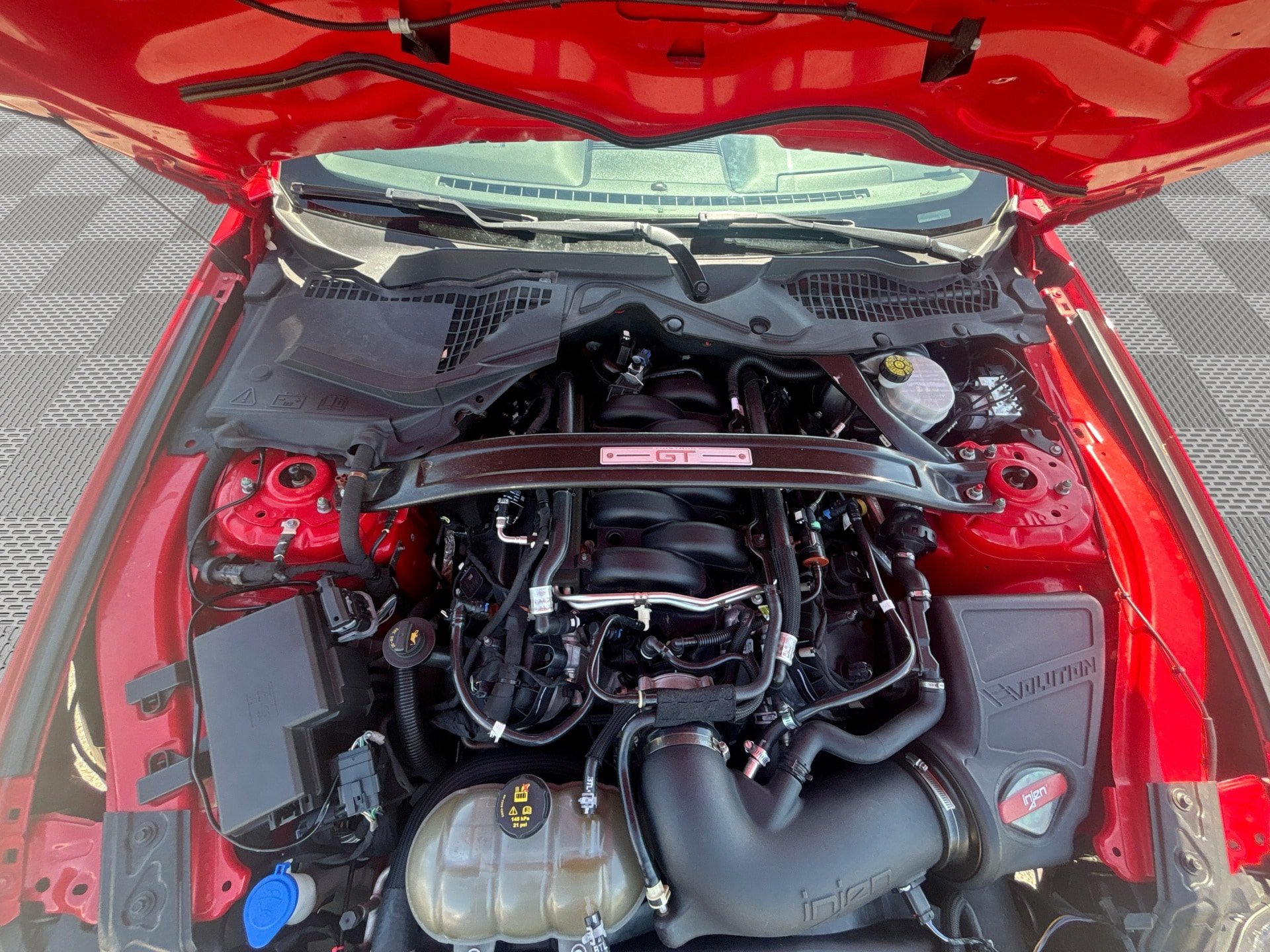 Used 2022 Ford Mustang GT Premium w/ GT Performance Package RWD image 17