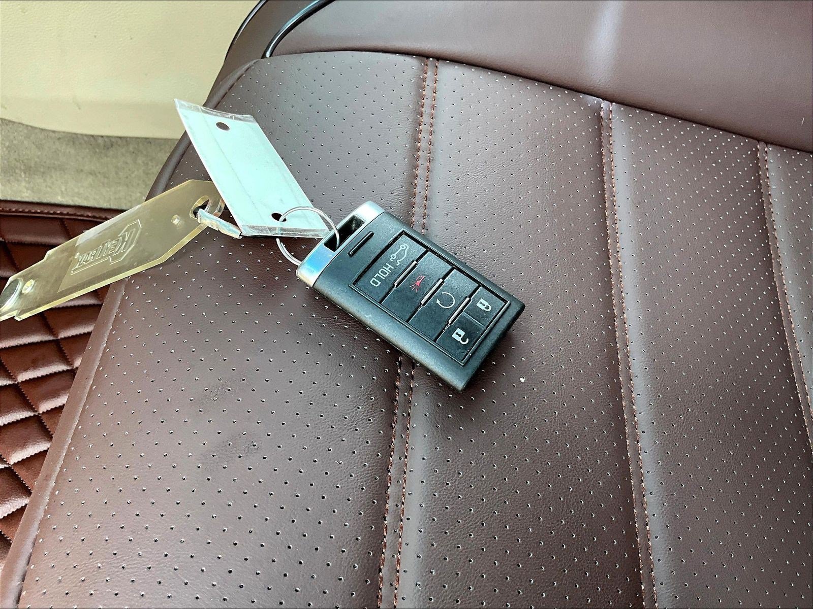 Used 2013 Cadillac XTS Luxury FWD image 35