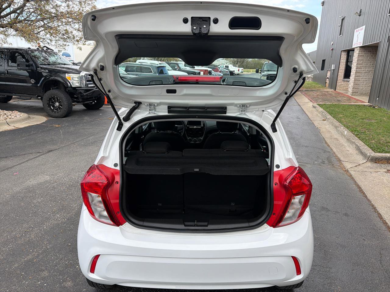 Used 2020 Chevrolet Spark LS FWD image 18