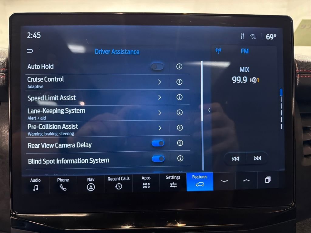 Certified 2023 Ford Expedition Limited image 30