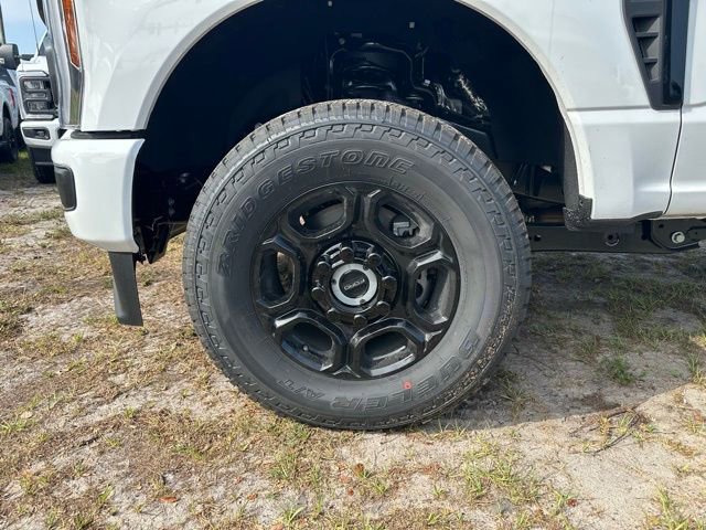New 2025 Ford F350 XL w/ STX Appearance Package AWD/4WD image 22