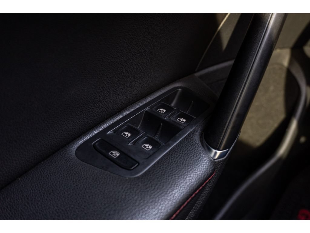 Used 2017 Volkswagen GTI Autobahn FWD image 29