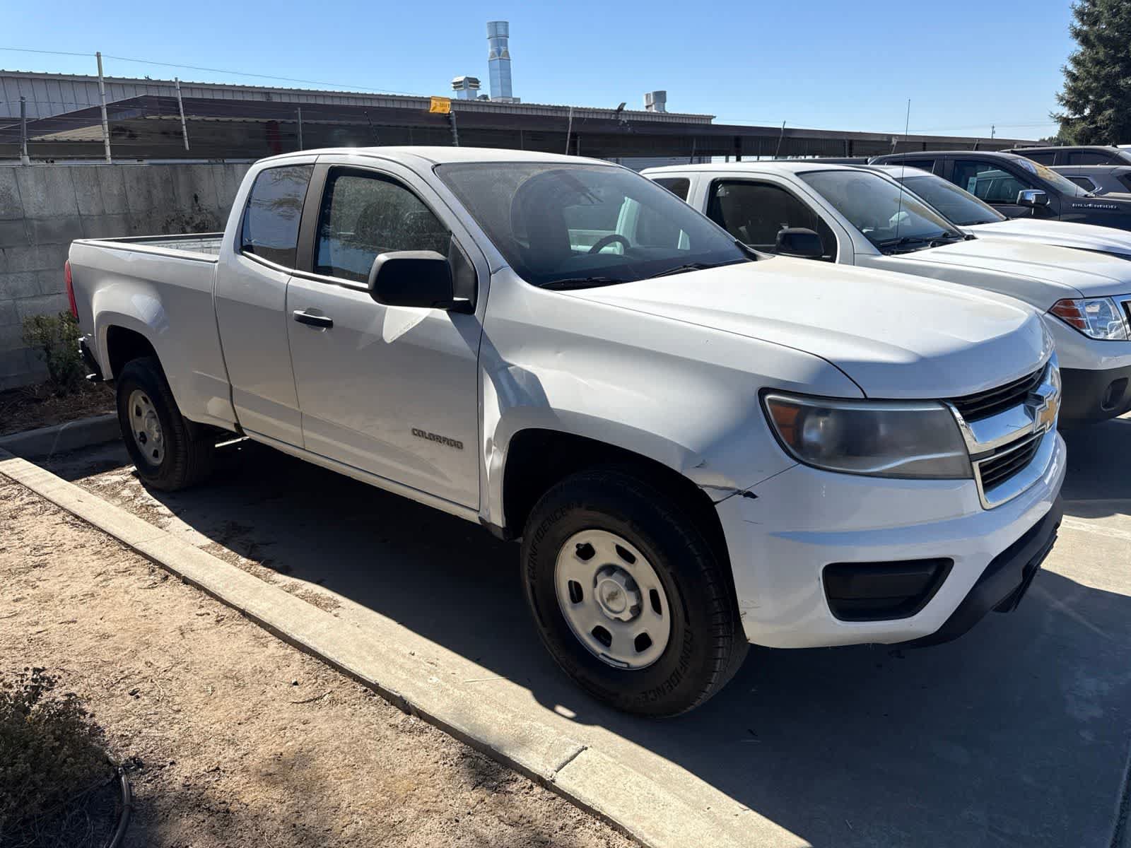 Used 2020 Chevrolet Colorado W/T w/ WT Convenience Package RWD image 3