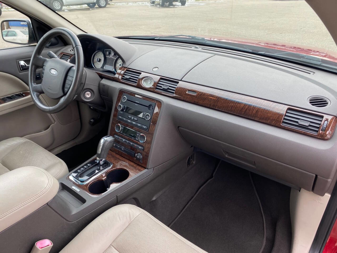 Used 2009 Ford Taurus Limited image 18