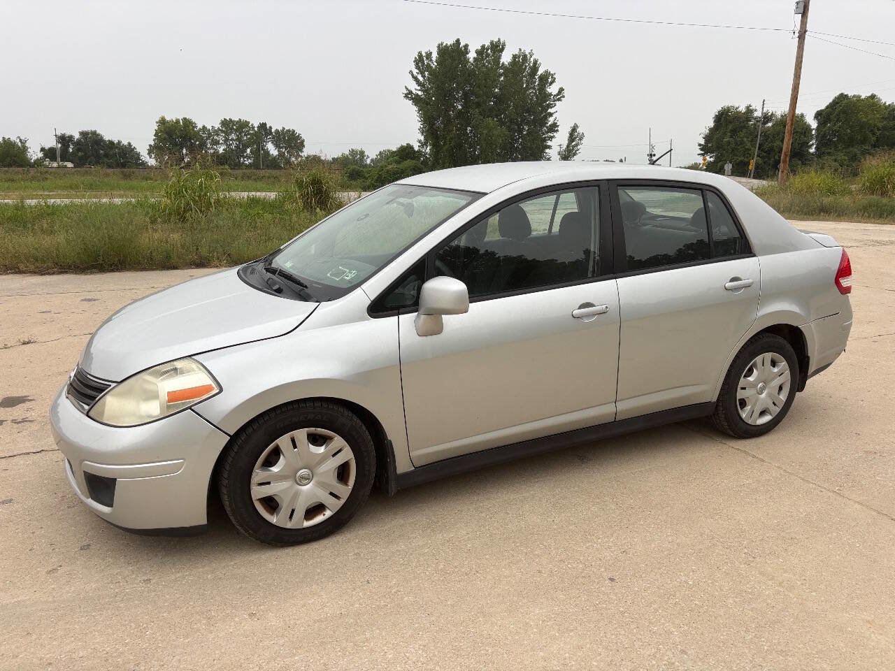 Used 2011 Nissan Versa 1.8 S w/ PWR Plus Pkg image 1