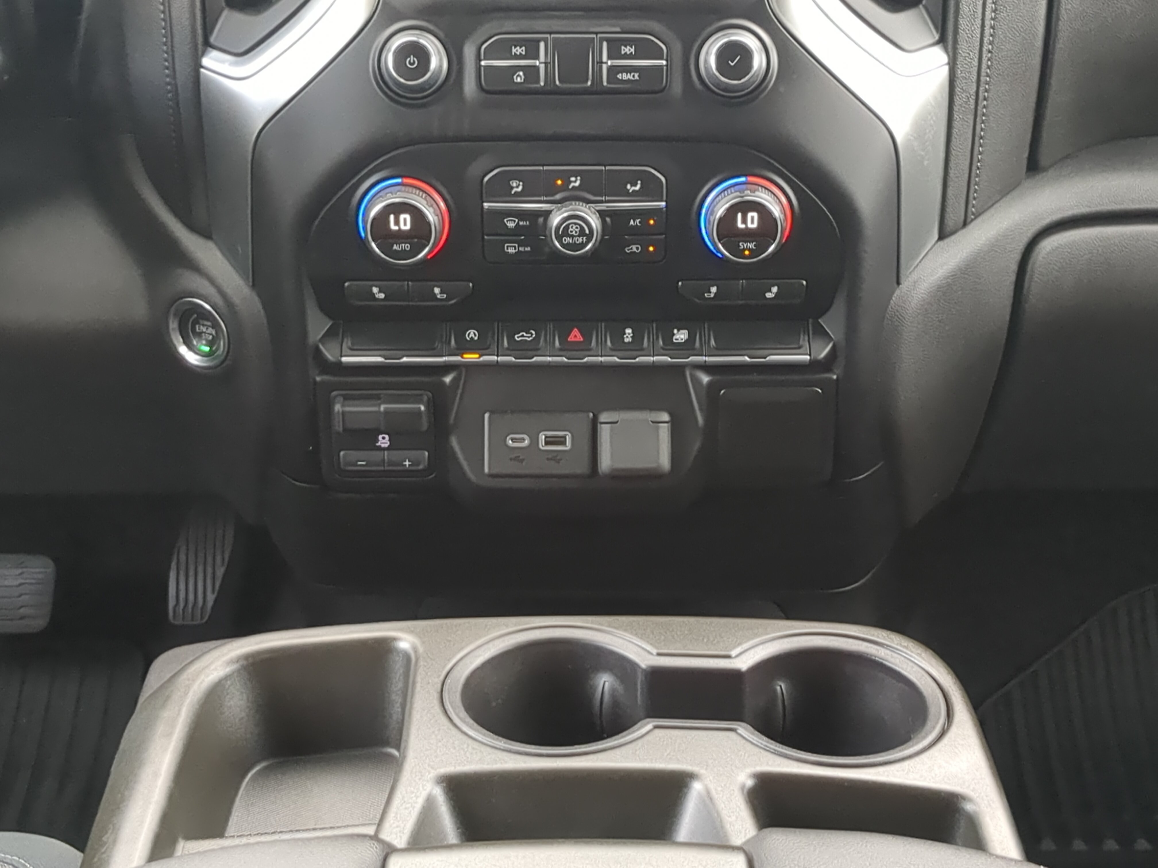 Used 2019 Chevrolet Silverado 1500 LT w/ All-Star Edition RWD image 17
