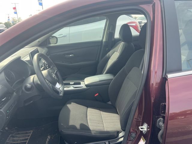 Used 2024 Nissan Sentra SV FWD image 5