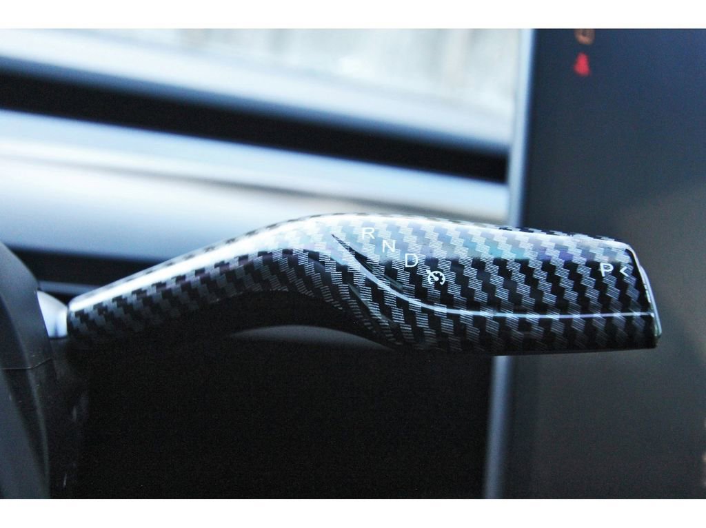 Used 2023 Tesla Model Y Performance image 17