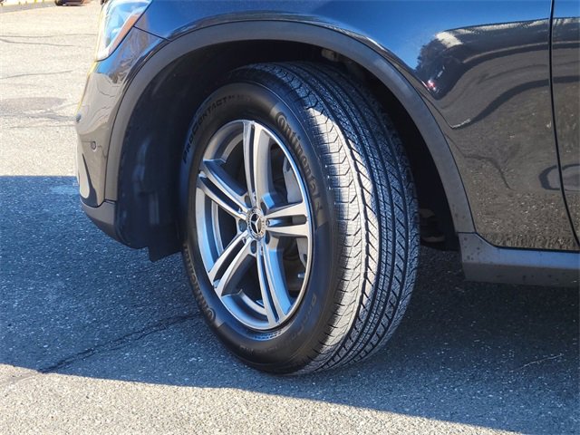 Used 2021 Mercedes-Benz GLC 300 4MATIC image 32