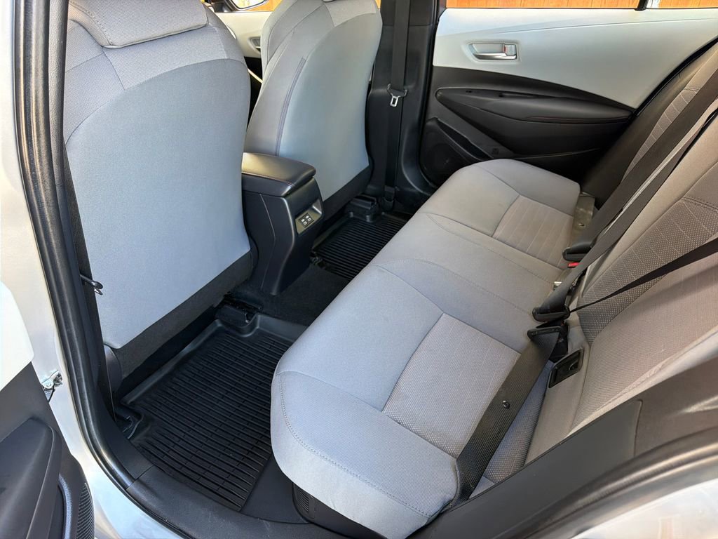 Used 2024 Toyota Corolla SE image 30