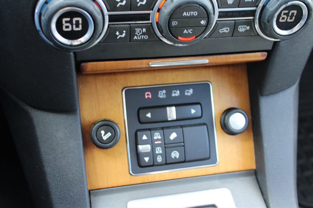 Used 2014 Land Rover LR4 HSE image 27