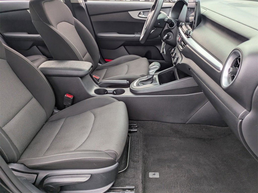 Used 2024 Kia Forte LXS image 28