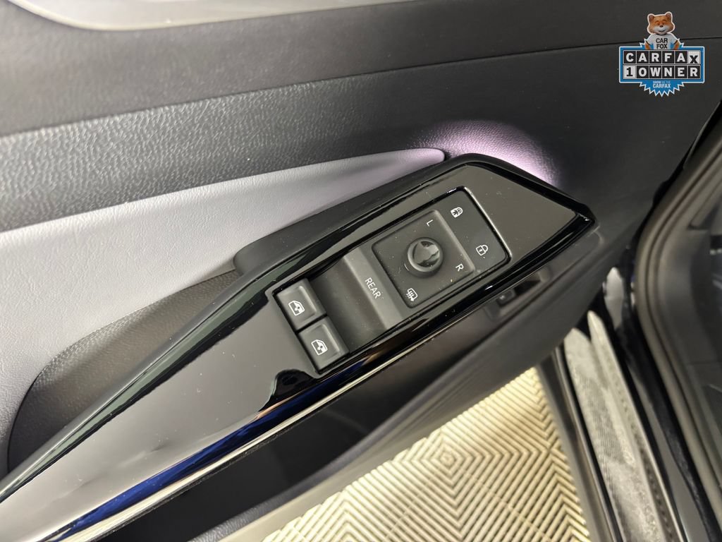 Used 2023 Volkswagen ID.4 S RWD image 14
