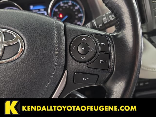 Used 2017 Toyota RAV4 XLE w/ Convenience Package AWD/4WD image 14