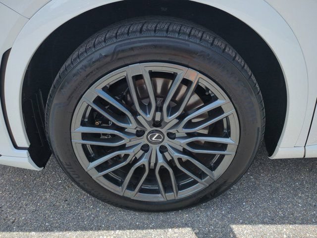 Certified 2023 Lexus RX 500h F Sport w/ Cold Area Package AWD/4WD image 11
