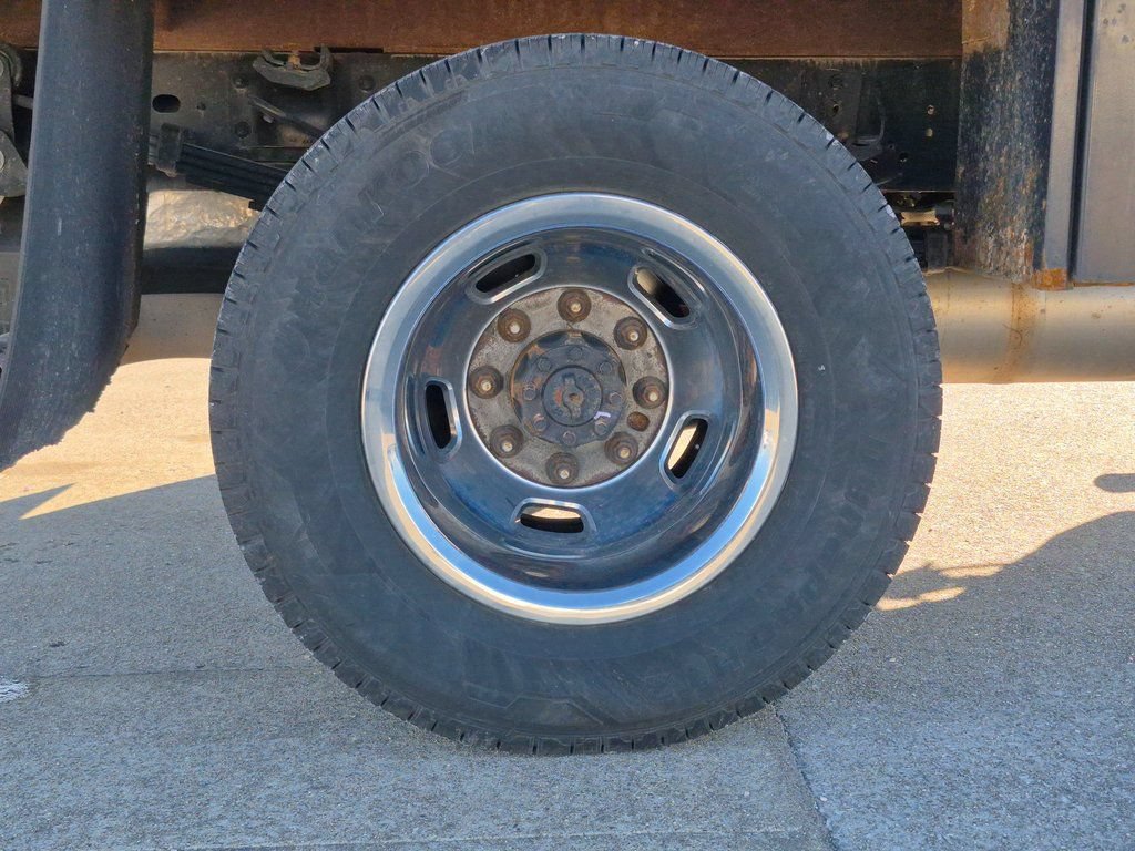 Used 2022 RAM 3500 Tradesman w/ Chrome Appearance Group AWD/4WD image 23