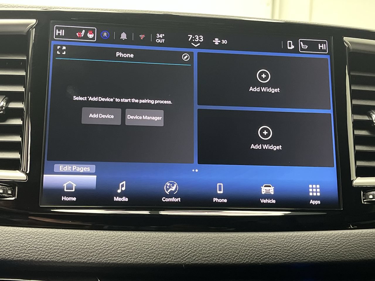 Used 2025 Chrysler Pacifica Select FWD image 19
