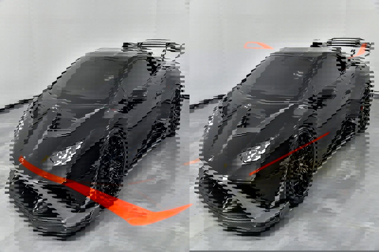Used 2021 Lamborghini Huracan STO image 10