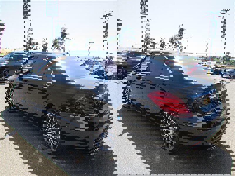 Used 2014 Mercedes-Benz S 550 Sedan w/ Sport Package Plus One image 3