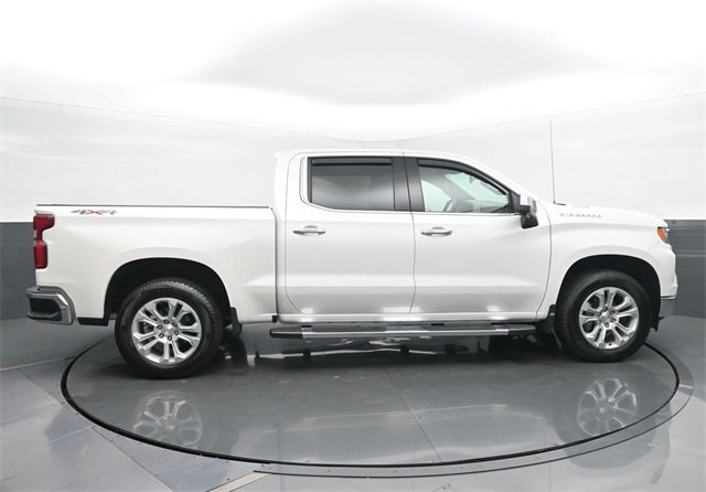 Used 2025 Chevrolet Silverado 1500 LTZ image 6