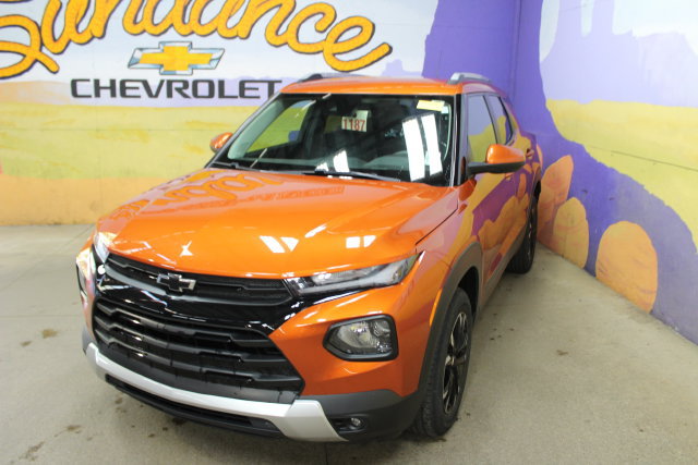 Used 2022 Chevrolet TrailBlazer LT w/ LPO, Blackout Package AWD/4WD image 4