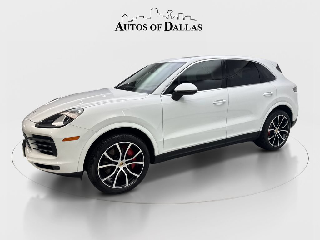 Used 2022 Porsche Cayenne w/ Premium Package AWD/4WD image 3