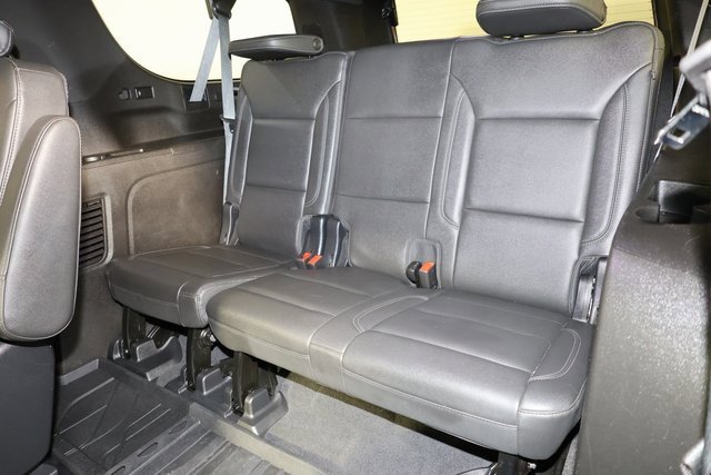 Used 2021 Chevrolet Suburban Z71 image 25