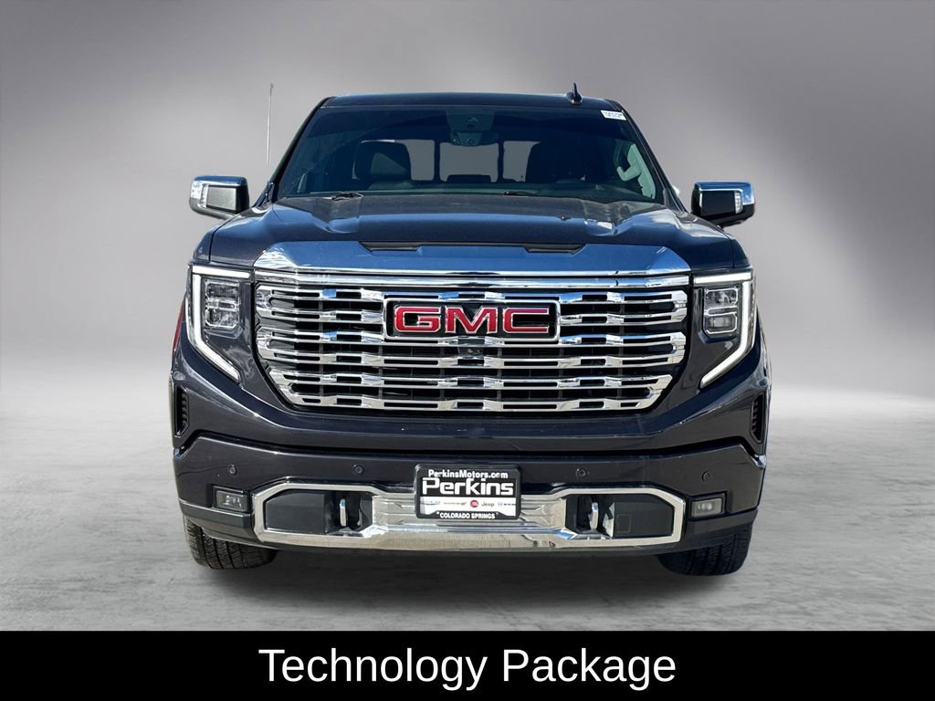 Used 2022 GMC Sierra 1500 Denali w/ Denali Reserve Package image 4