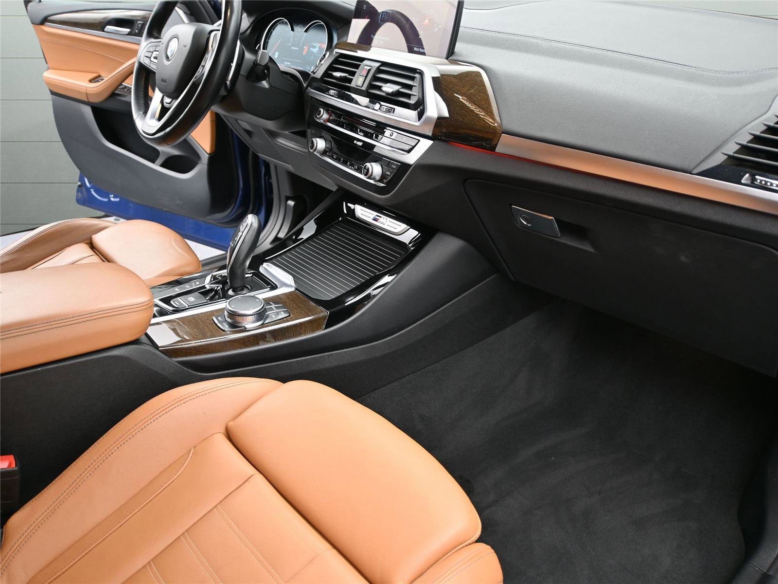 Used 2018 BMW X3 M40i image 18