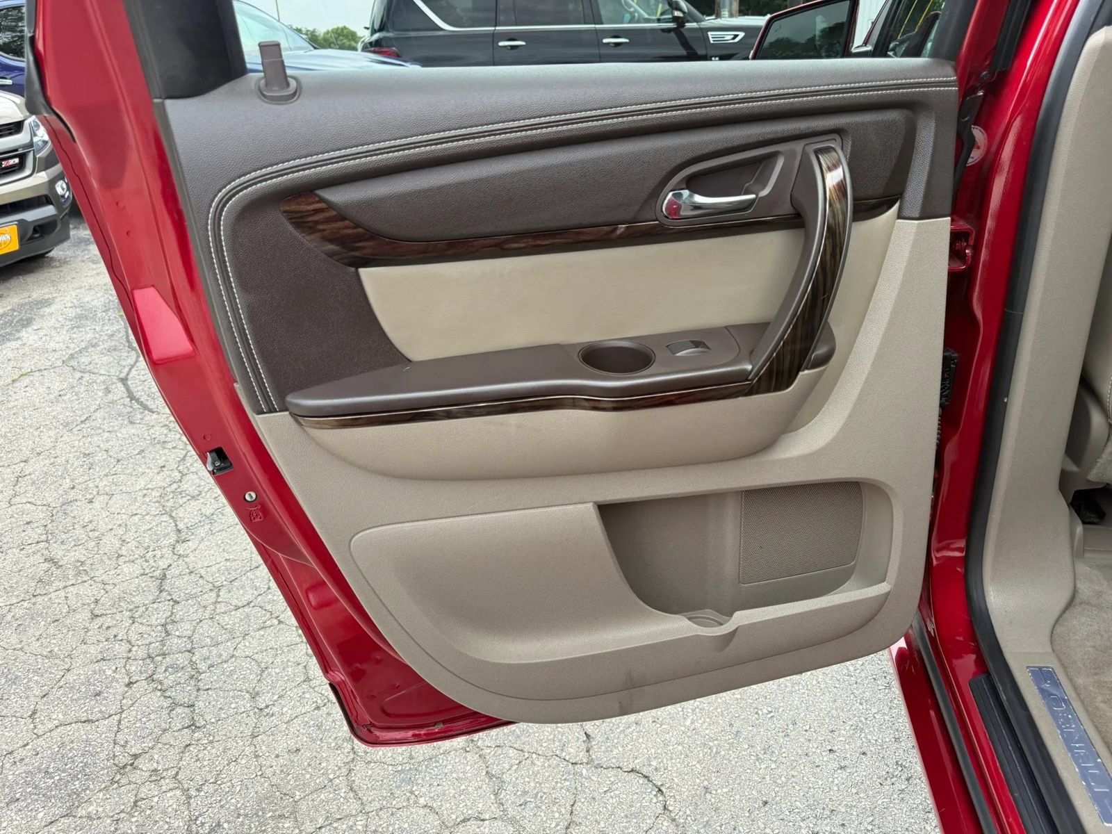 Used 2013 GMC Acadia Denali AWD/4WD image 12