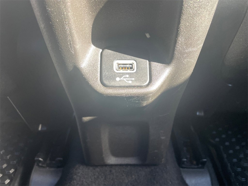 Used 2021 Jeep Renegade Latitude image 36