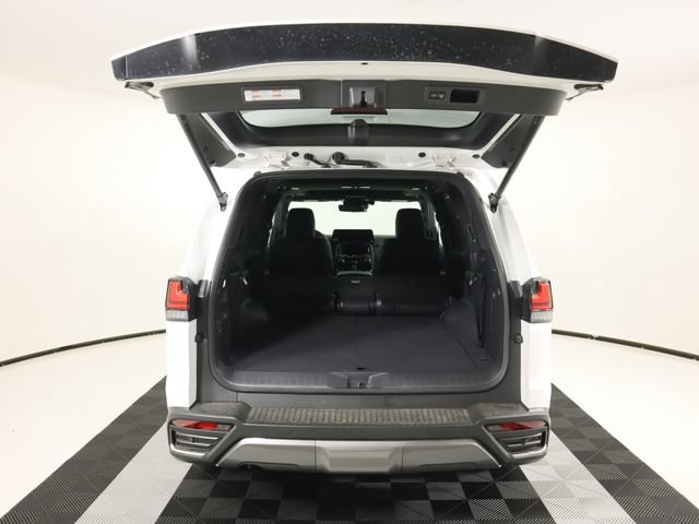 New 2026 Lexus LX 600 4WD w/ Luxury Package image 26
