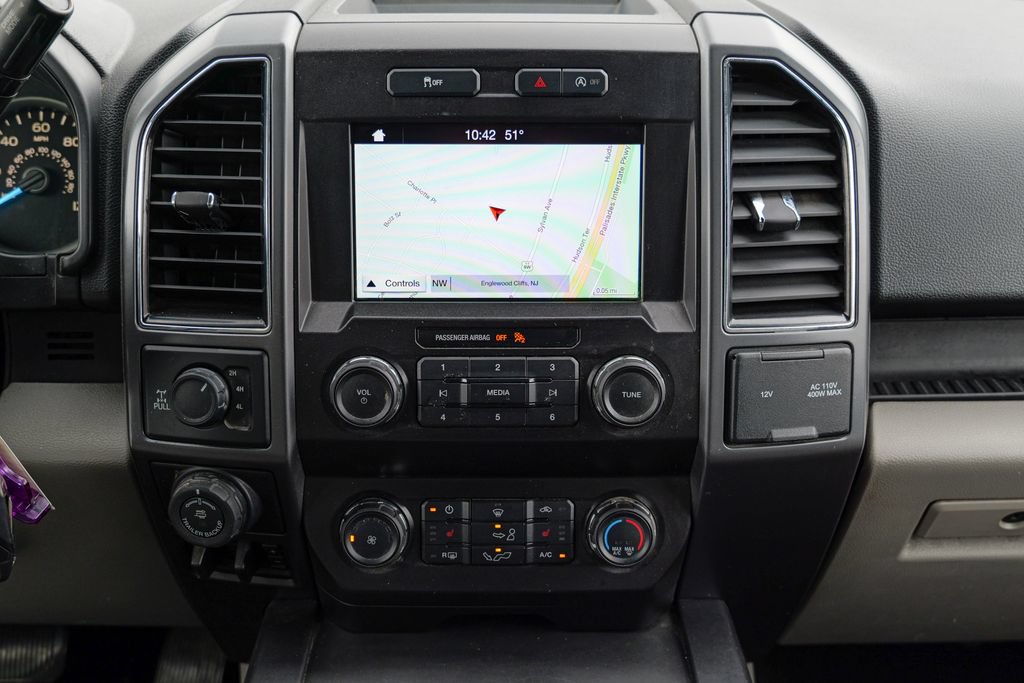 Used 2019 Ford F150 XLT w/ Equipment Group 302A Luxury AWD/4WD image 46