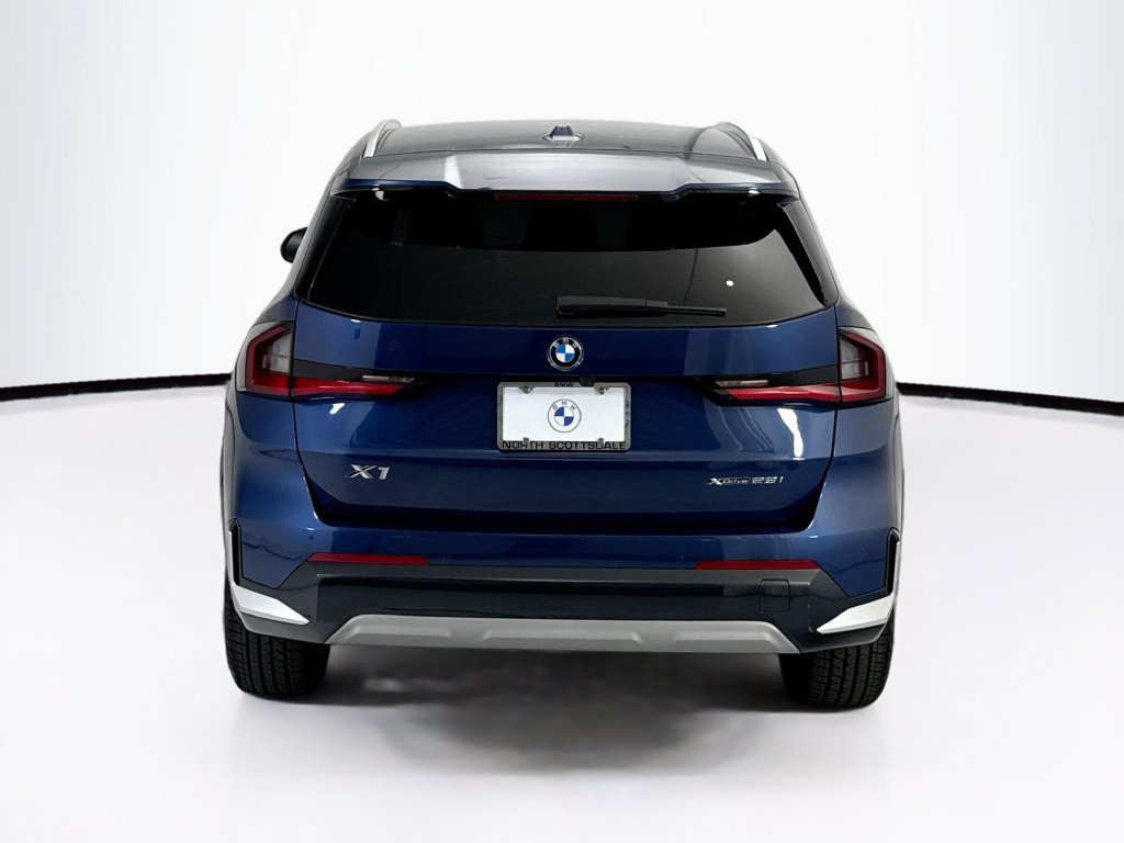 Certified 2023 BMW X1 xDrive28i AWD/4WD image 6