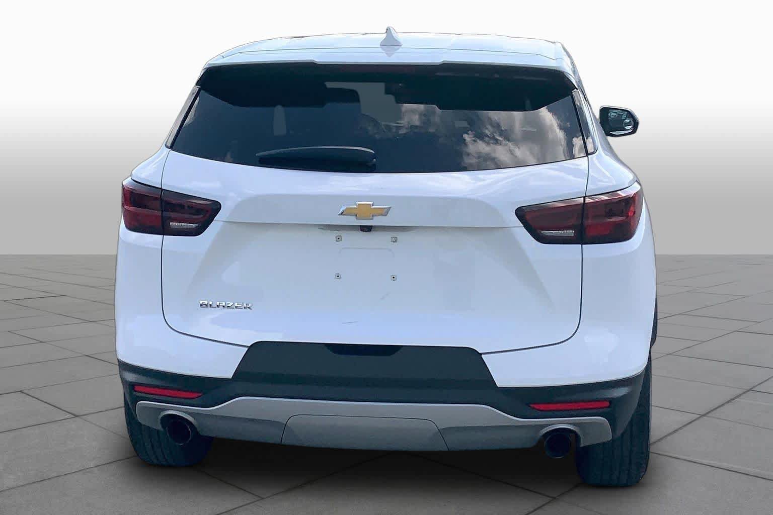 Used 2023 Chevrolet Blazer LT FWD image 5