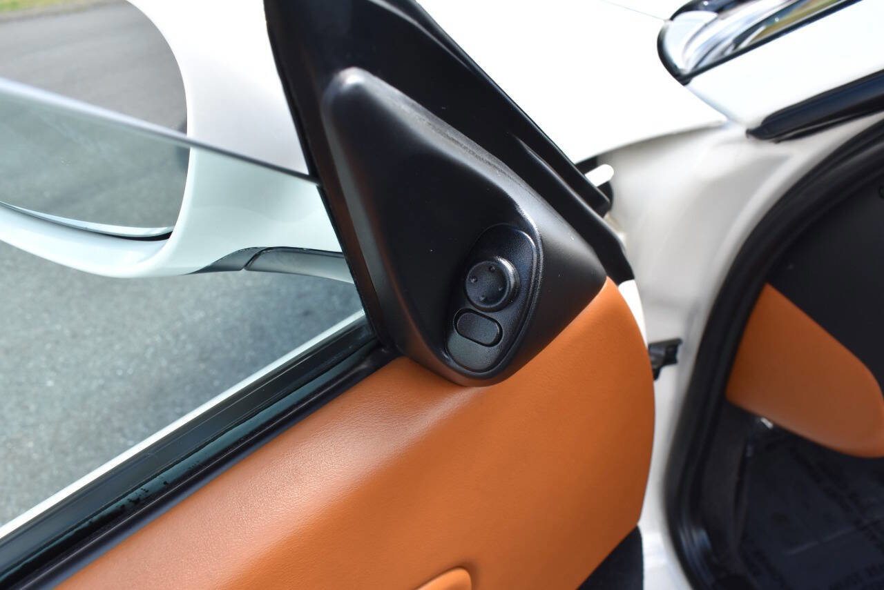 Used 2001 Porsche Boxster S RWD image 64