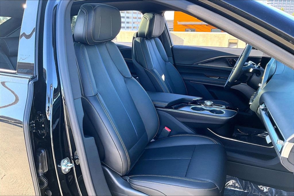 New 2026 Cadillac Lyriq Sport image 35
