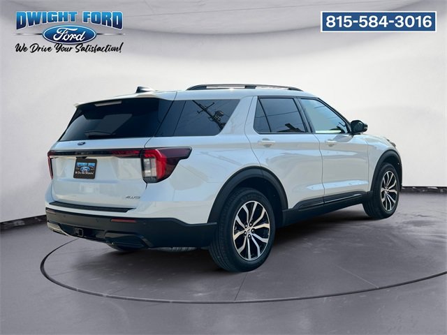 New 2025 Ford Explorer ST-Line image 5