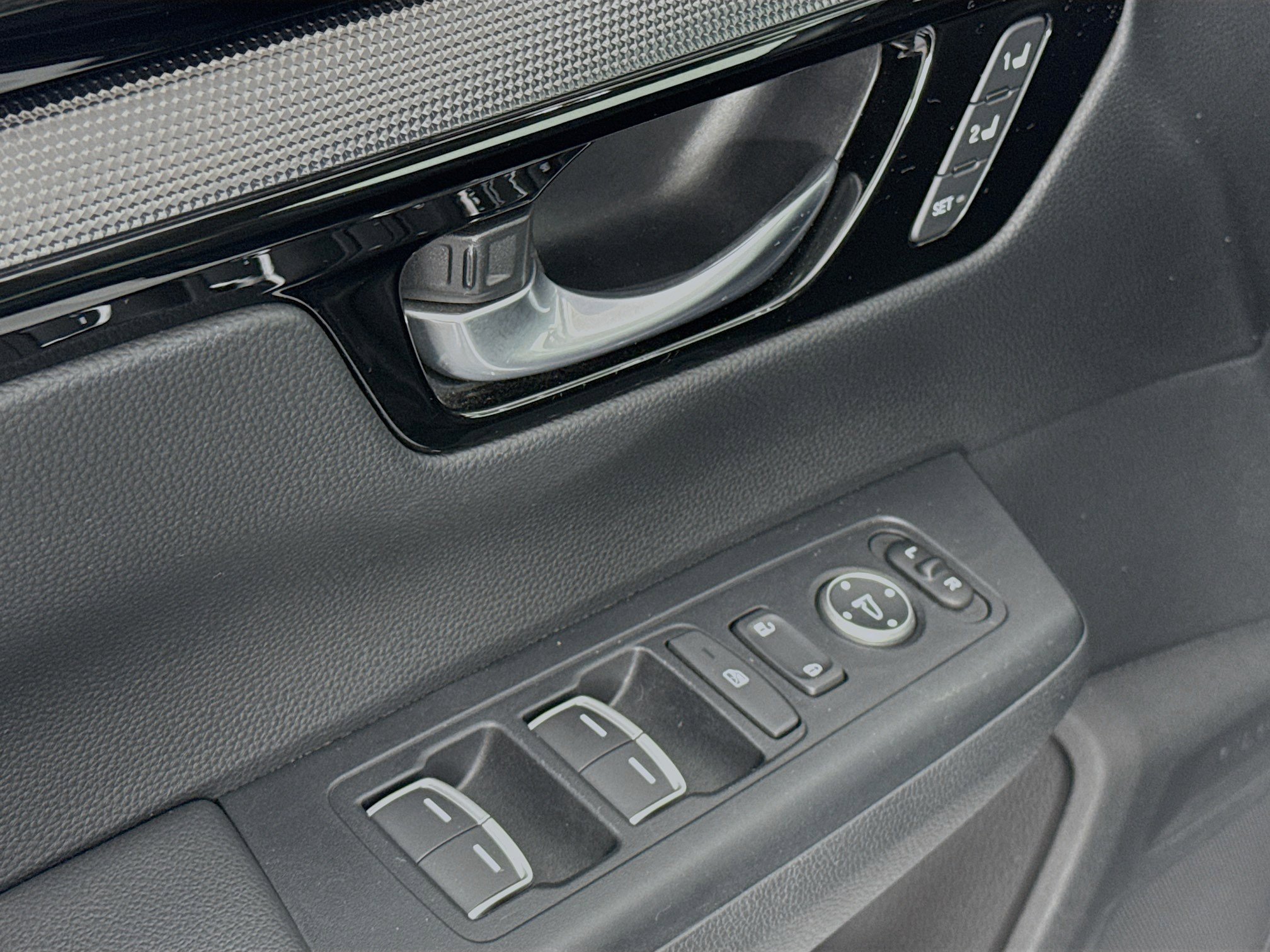 Certified 2024 Honda CR-V EX-L image 17