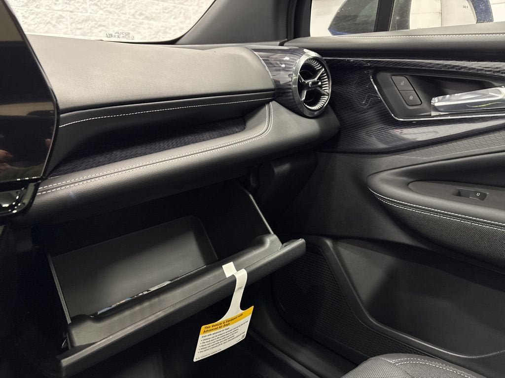 New 2026 Chevrolet Blazer EV LT AWD/4WD image 17