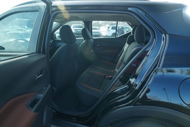 Used 2024 Nissan Kicks SR image 14