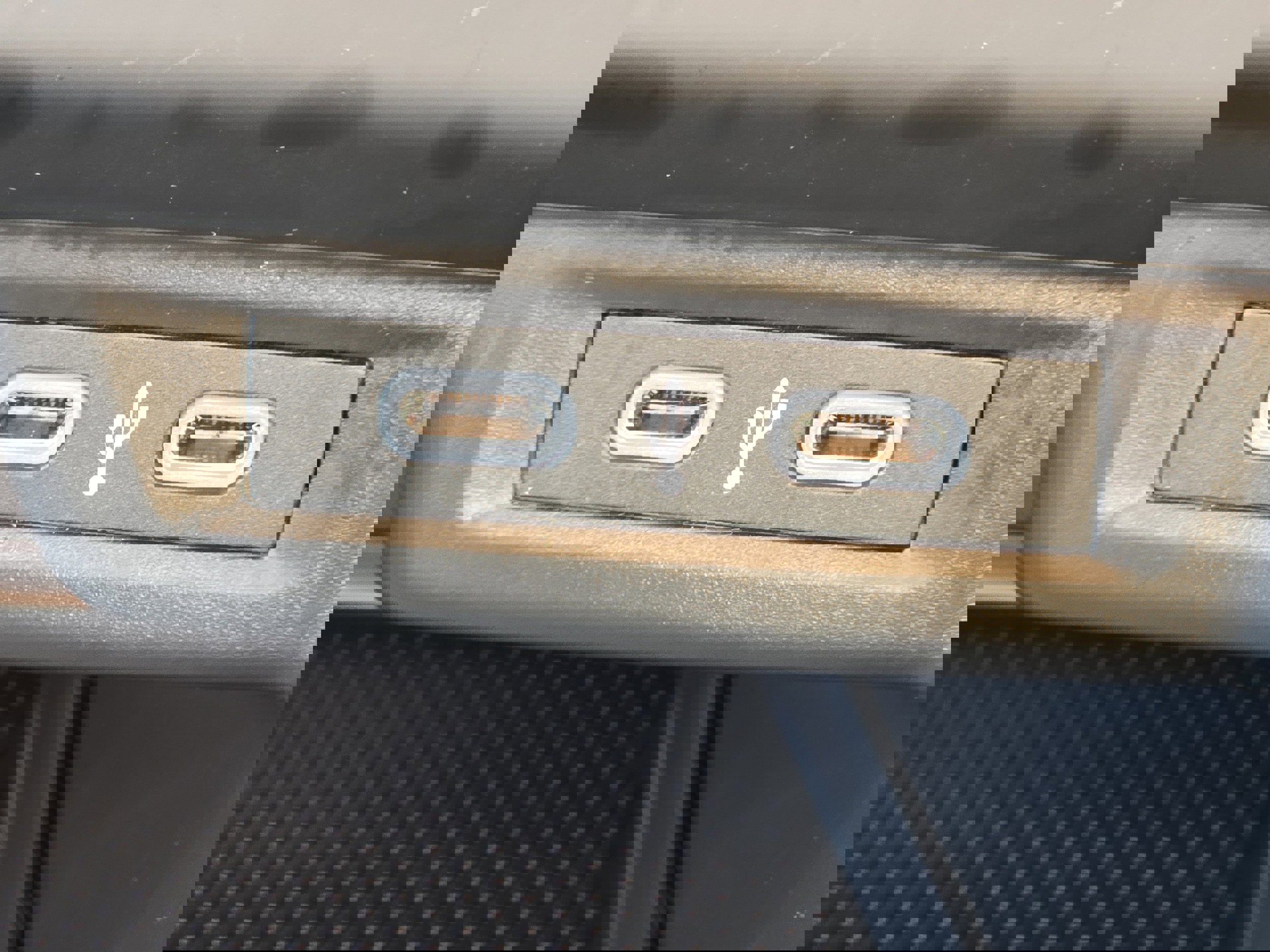 Used 2023 Volkswagen Jetta Sport image 7