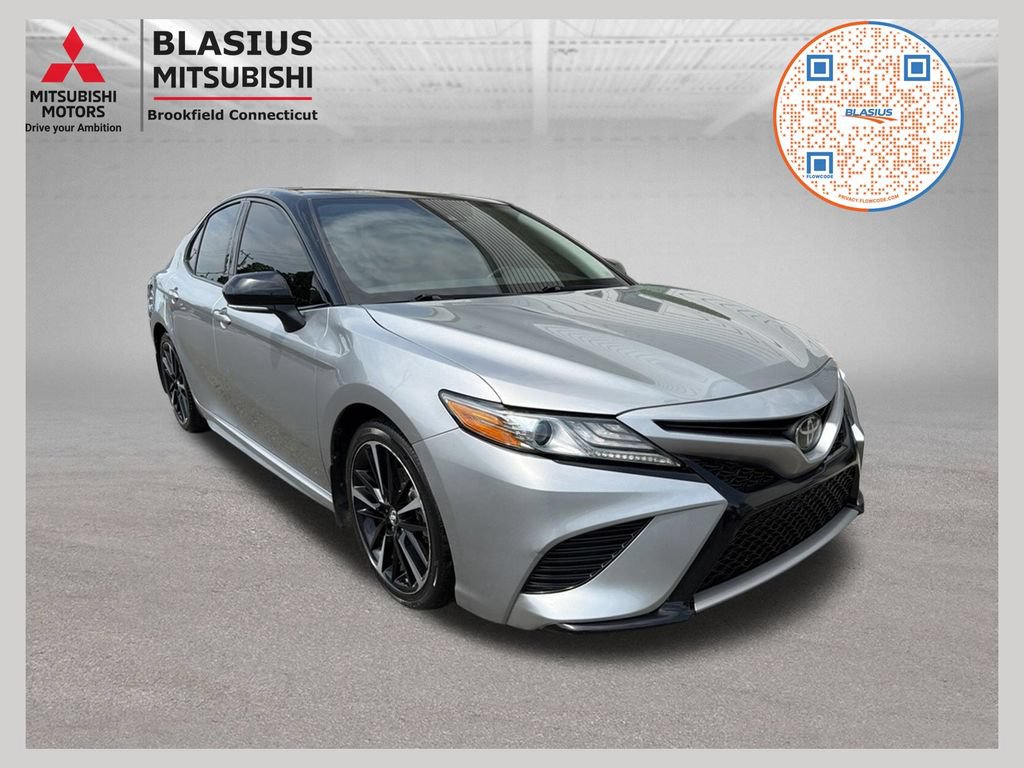 Used 2019 Toyota Camry XSE FWD image 1
