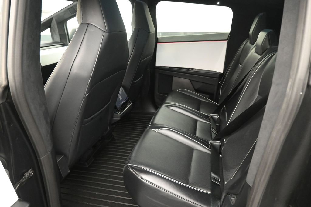 Used 2024 Tesla Cybertruck AWD Crew Cab image 29